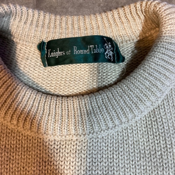 Vtg Knights Of The Round Table Sweatshirt Sweater Men's XL Crew Neck Color Knit - Picture 3 of 6